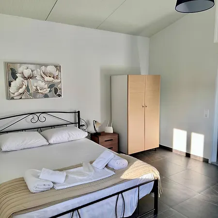 Alonia House Апартаменты *